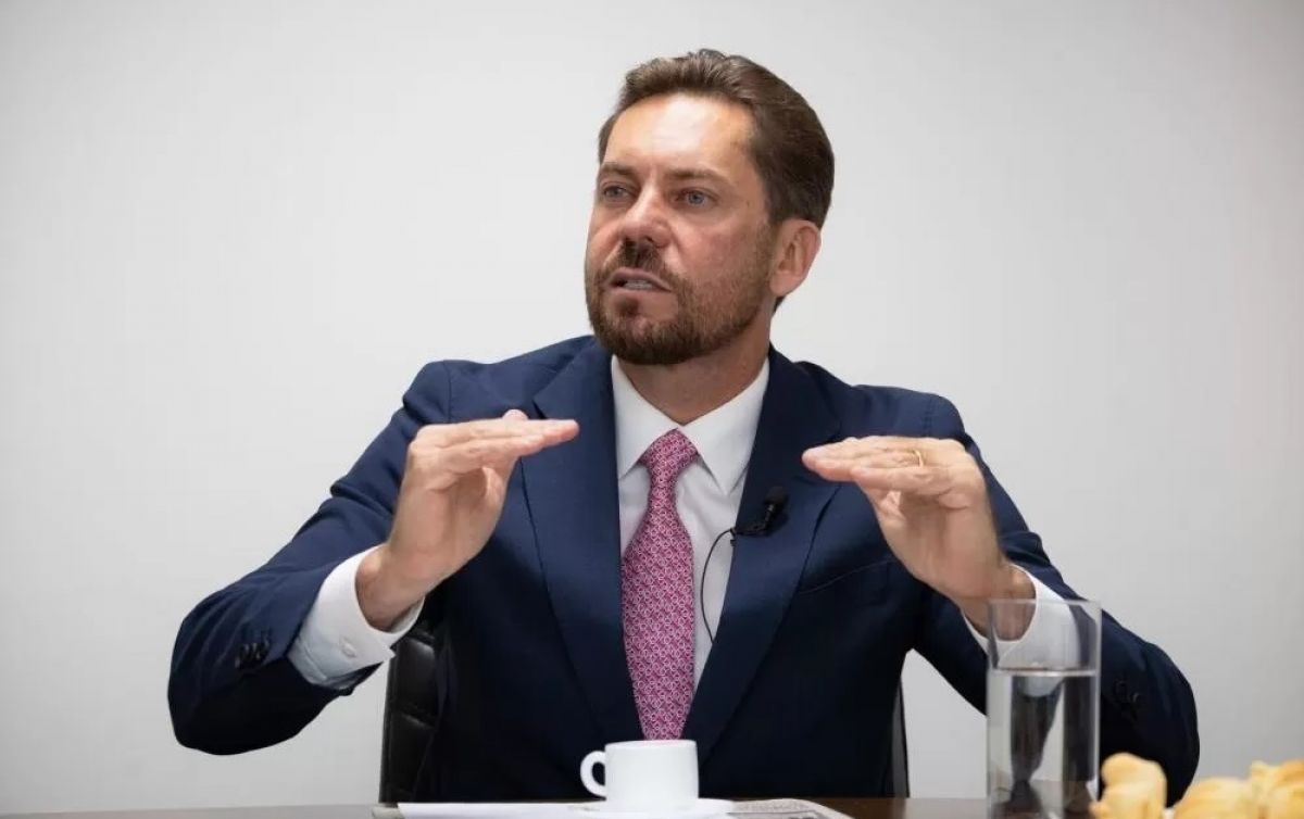 Alego multiplica por cinco gasto com diárias